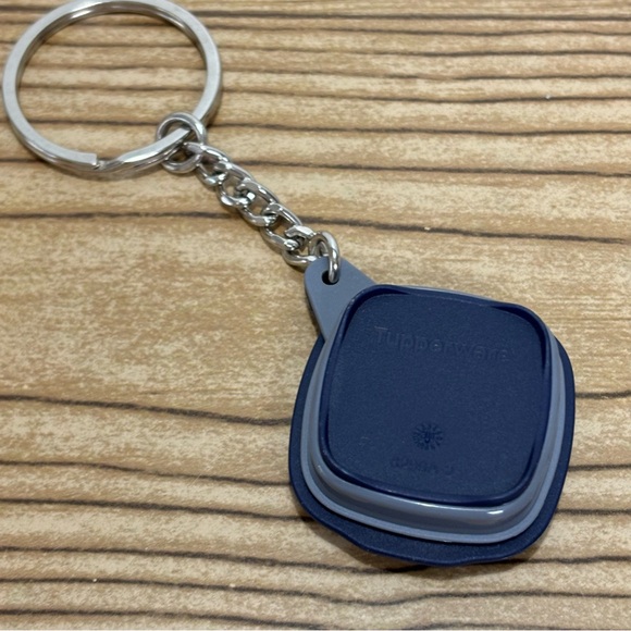 Mini Blue Grey Tupperware Keychain - Picture 3 of 5